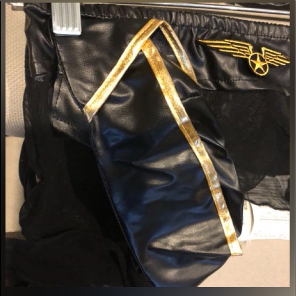 Mile high girl Costume - Picture 4 of 5